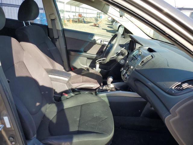 Zdjęcie 5 z aukcji – 2013 KIA FORTE EX z VIN KNAFU4A28D5739256