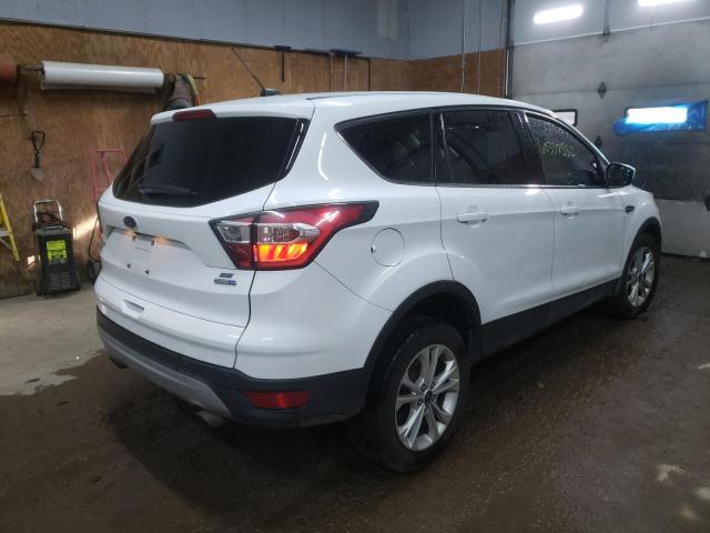Photo 4 from auction – 2017 FORD ESCAPE SE with VIN 1FMCU9GD0HUB23991