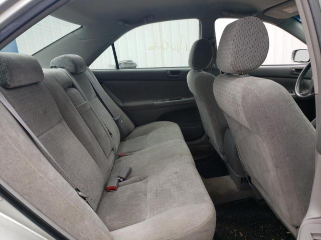 Photo 6 from auction – 2002 TOYOTA CAMRY LE with VIN JTDBE32K720132864