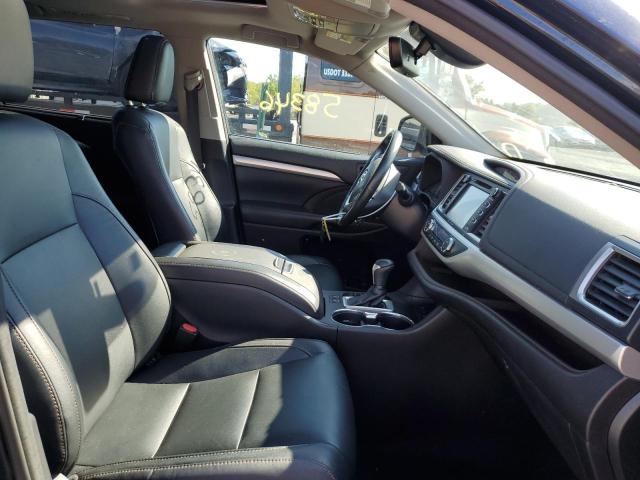 Photo 5 from auction – 2018 TOYOTA HIGHLANDER with VIN 5TDJZRFH2JS532876