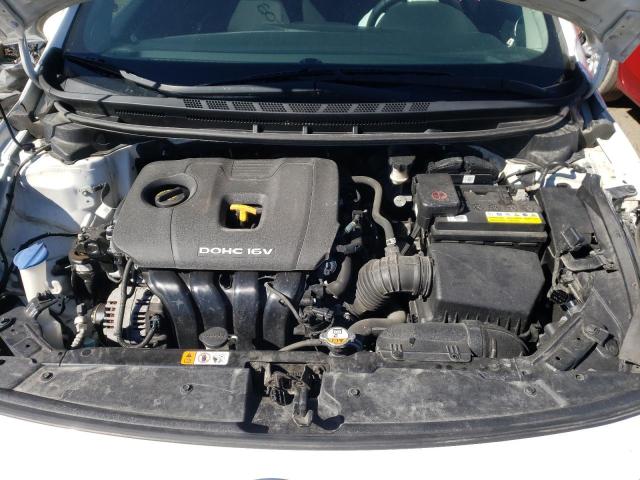 Photo 7 from auction – 2017 KIA FORTE LX with VIN 3KPFK4A73HE087712