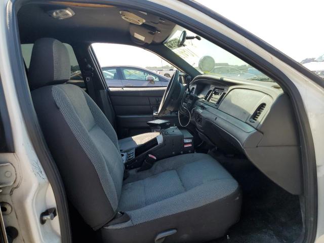 Photo 5 from auction – 2010 FORD CROWN VICT with VIN 2FABP7BV7AX108954