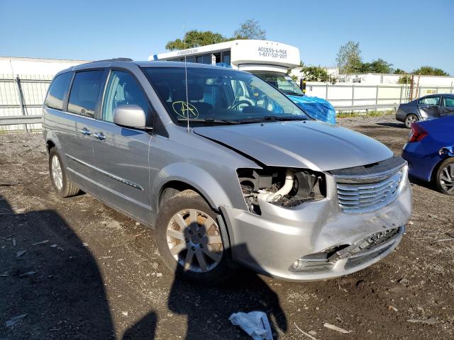 Photo 1 from auction – 2015 CHRYSLER TOWN & COU with VIN 2C4RC1BG3FR755589