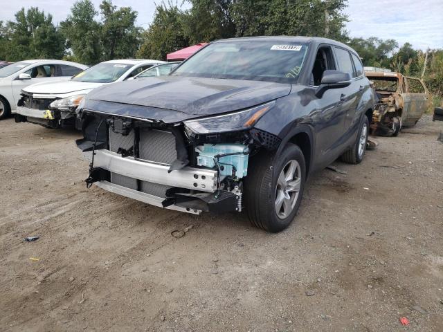 Photo 2 from auction – 2022 TOYOTA HIGHLANDER with VIN 5TDZZRAH2NS103432