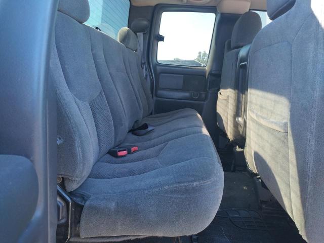 Photo 6 from auction – 2003 CHEVROLET SILVERADO with VIN 1GCEK19T83E247003