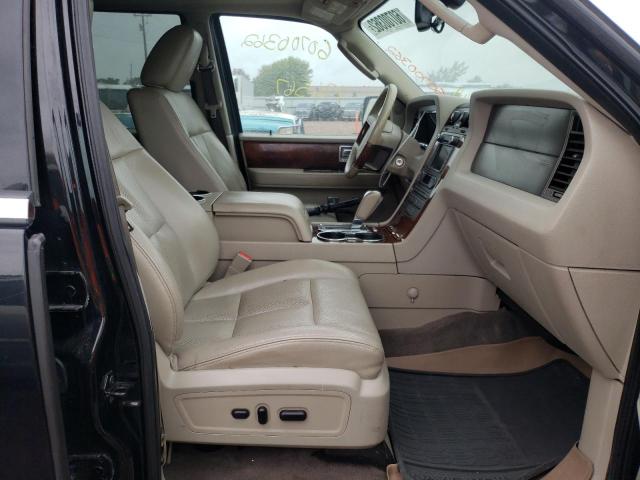 Photo 5 from auction – 2011 LINCOLN NAVIGATOR with VIN 5LMJJ2J51BEJ00260