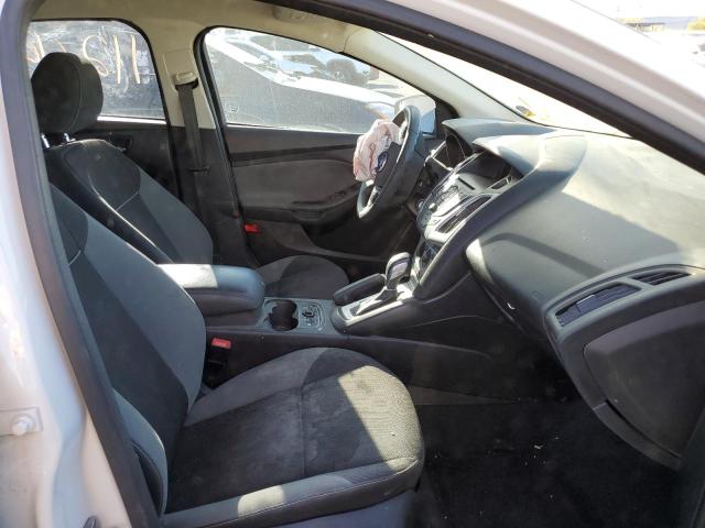 Foto 5 de la subasta – 2014 FORD FOCUS SE con VIN 1FADP3K29EL453638