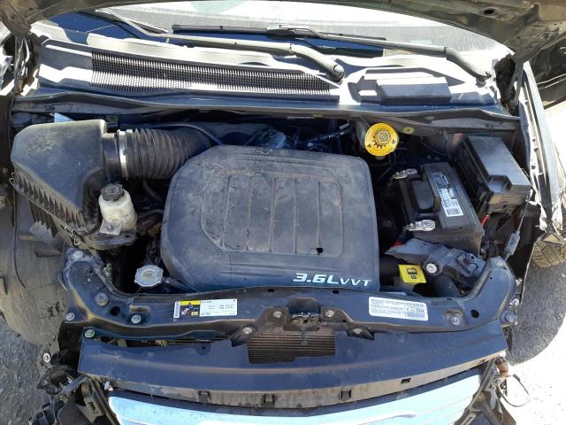 Photo 7 from auction – 2014 CHRYSLER TOWN & COU with VIN 2C4RC1BG0ER271068
