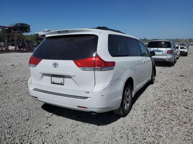 Photo 4 from auction – 2014 TOYOTA SIENNA LE with VIN 5TDKK3DC4ES525950