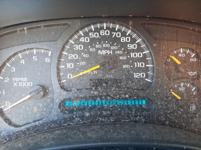 Photo 8 from auction – 2005 CHEVROLET SILVERADO with VIN 1GCEC14VX5Z228504