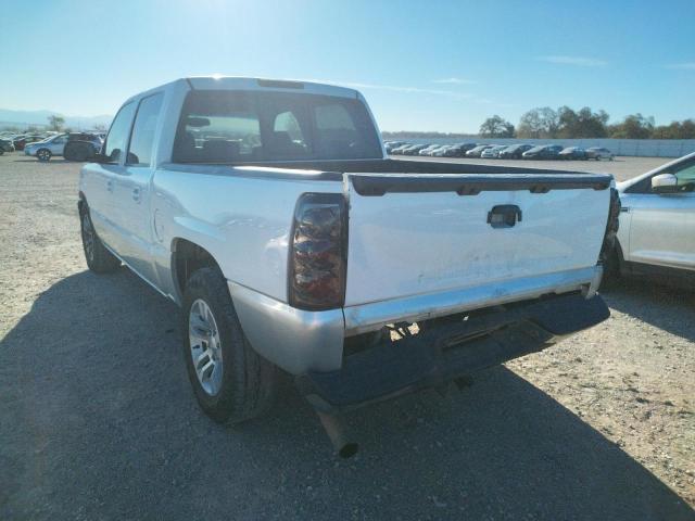Photo 3 from auction – 2005 CHEVROLET SILVERADO with VIN 2GCEC13T951396174