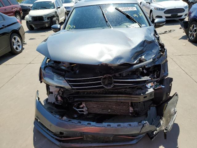 Photo 9 from auction – 2017 VOLKSWAGEN JETTA SE with VIN 3VWDB7AJ7HM409503