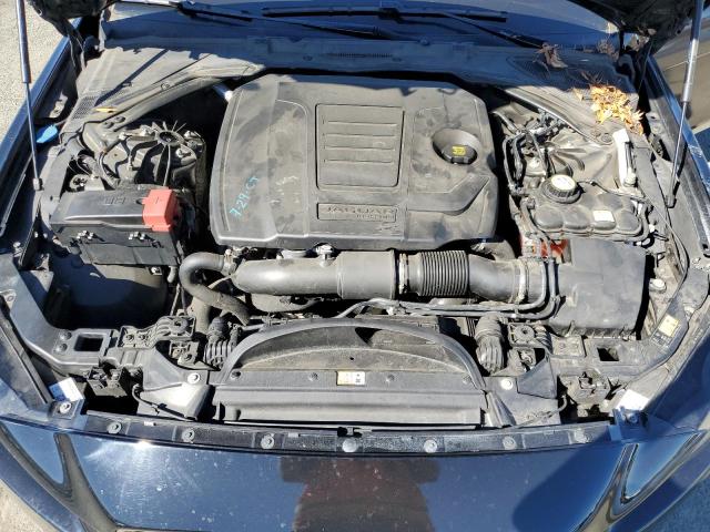 Photo 7 from auction – 2018 JAGUAR XE with VIN SAJAR4FX1JCP32614