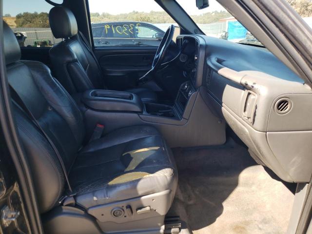 Photo 5 from auction – 2004 CHEVROLET AVALANCHE with VIN 3GNEC12T74G307748