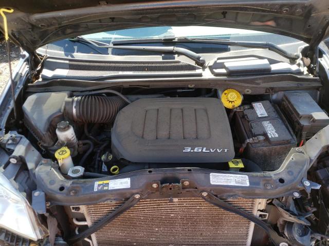 Photo 7 from auction – 2014 CHRYSLER TOWN & COU with VIN 2C4RC1BGXER372120
