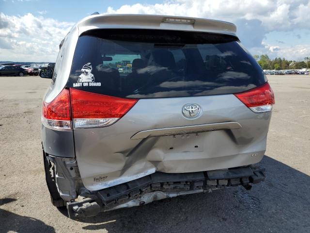 Photo 9 from auction – 2013 TOYOTA SIENNA LE with VIN 5TDKK3DC2DS327026