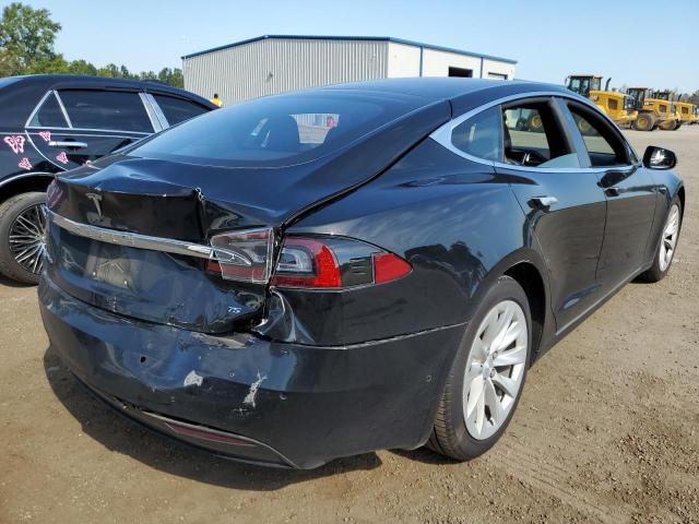Photo 4 from auction – 2017 TESLA MODEL S with VIN 5YJSA1E11HF208639