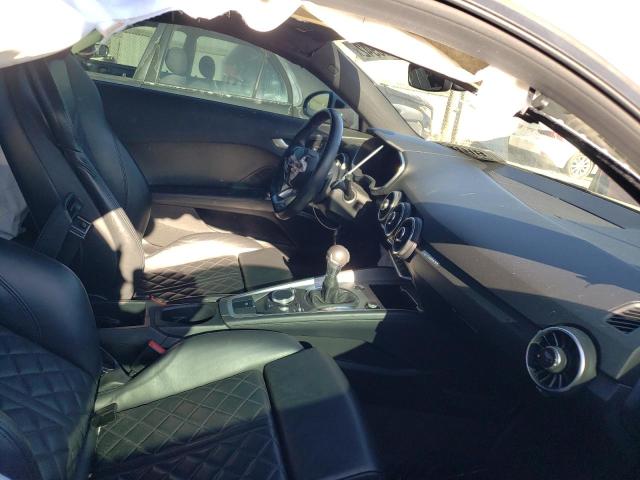 Photo 5 from auction – 2016 AUDI TT with VIN TRUC5AFV8G1021423