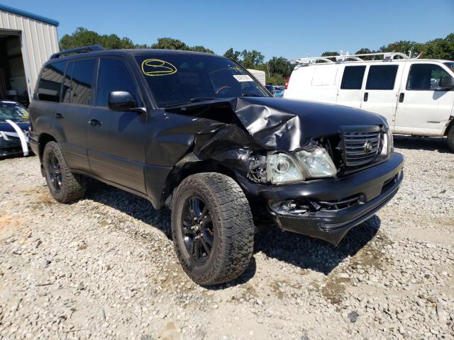 LEXUS LX 470 2004 with VIN JTJHT00W843548666 - Photo from auction