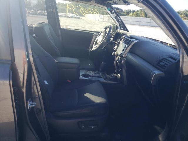 Photo 5 from auction – 2020 TOYOTA 4RUNNER SR with VIN JTEBU5JR1L5788524