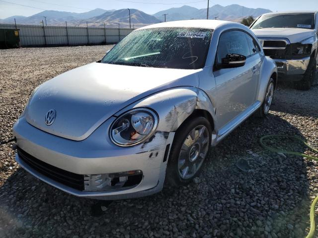Photo 2 from auction – 2012 VOLKSWAGEN BEETLE with VIN 3VWJP7AT3CM602455