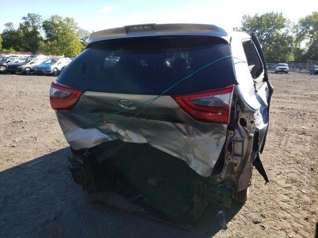 Photo 9 from auction – 2020 TOYOTA SIENNA L with VIN 5TDZZ3DC1LS040303