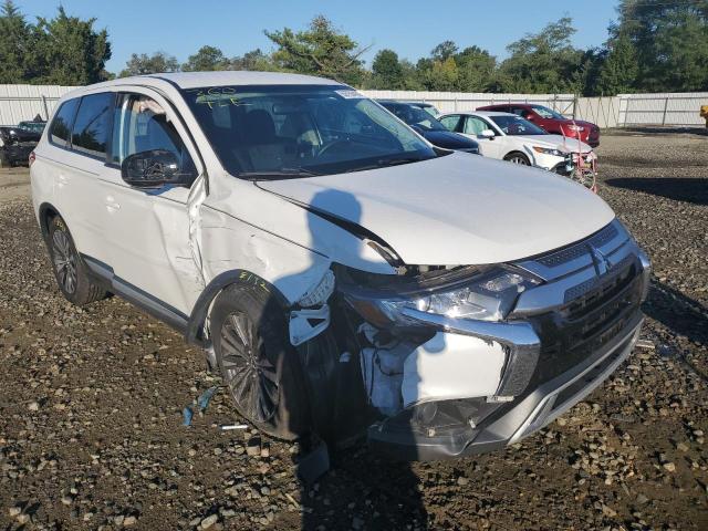 MITSUBISHI OUTLANDER 2019 with VIN JA4AZ3A35KZ013825 - Photo from auction