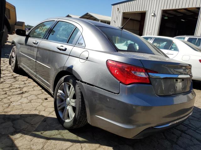 Photo 3 from auction – 2013 CHRYSLER 200 TOURIN with VIN 1C3CCBBB0DN714903