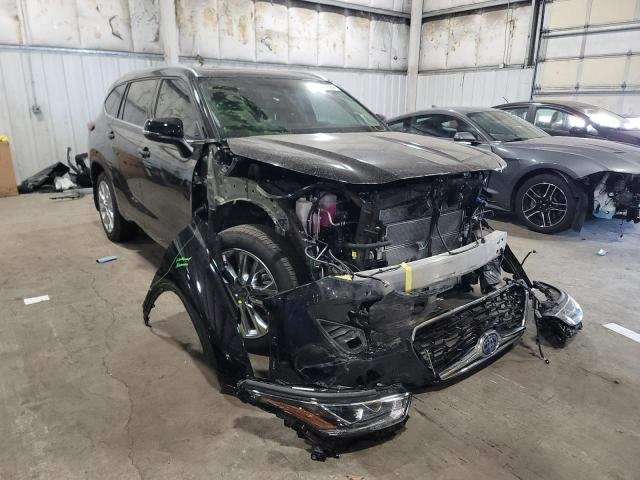 TOYOTA HIGHLANDER 2022 with VIN 5TDXBRCH7NS552680 - Photo from auction