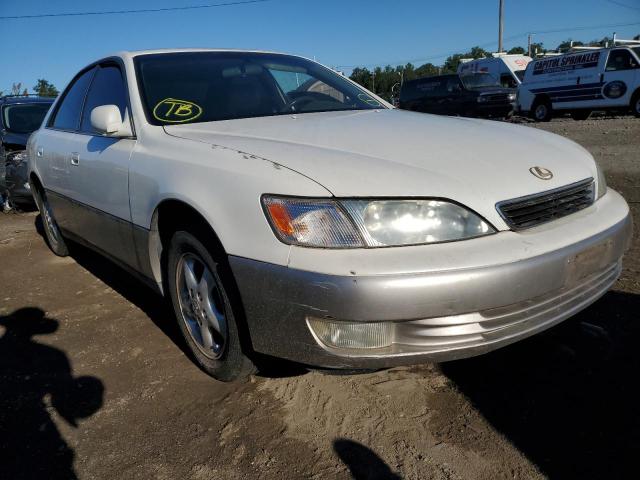 LEXUS ES 300 1999 with VIN JT8BF28G9X0225028 - Photo from auction