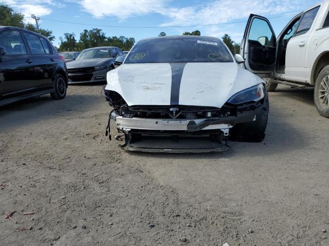 Photo 9 from auction – 2022 TESLA MODEL S with VIN 5YJSA1E63NF477278