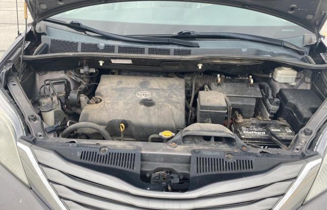 Photo 7 from auction – 2012 TOYOTA SIENNA XLE with VIN 5TDYK3DC3CS187111