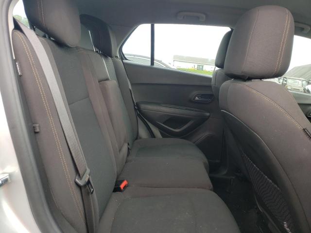 Photo 6 from auction – 2017 CHEVROLET TRAX LS with VIN KL7CJKSB1HB196080
