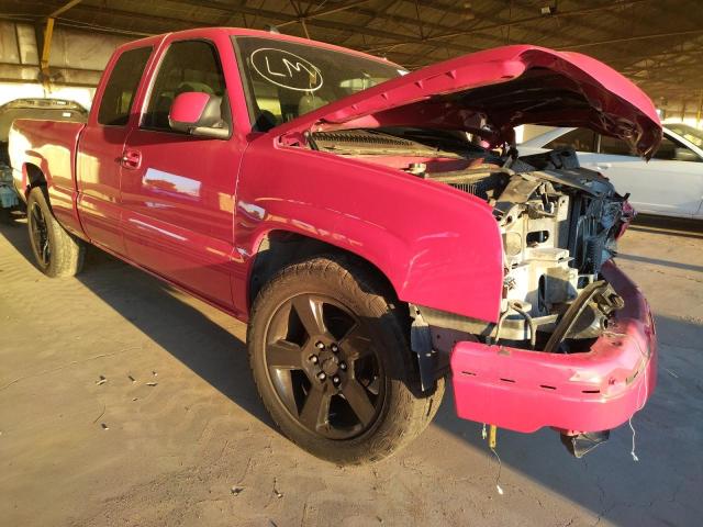 CHEVROLET SILVERADO 2004 with VIN 2GCEC19T141229720 - Photo from auction