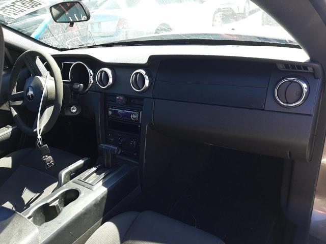 Photo 9 from auction – 2005 FORD MUSTANG with VIN 1ZVFT80N755260320