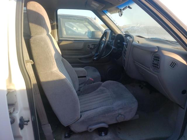 Photo 5 from auction – 2001 CHEVROLET BLAZER with VIN 1GNCS13W112169972