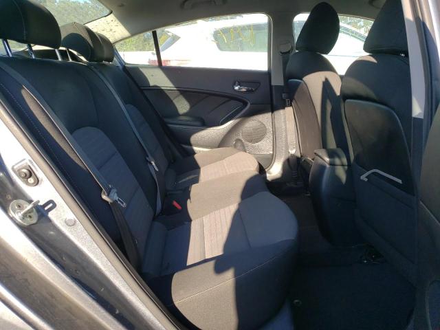Photo 6 from auction – 2017 KIA FORTE LX with VIN 3KPFL4A7XHE011594