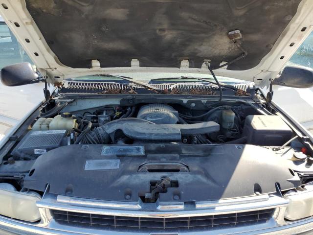Photo 7 from auction – 2002 CHEVROLET SUBURBAN K with VIN 3GNFK16Z42G129493