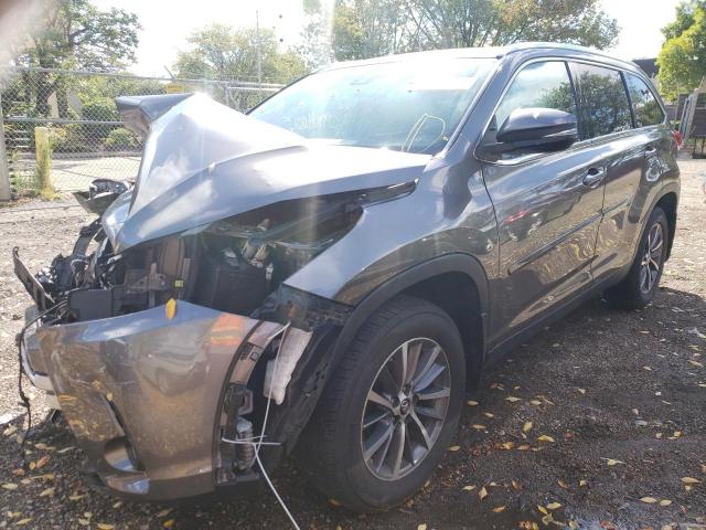 Photo 2 from auction – 2019 TOYOTA HIGHLANDER with VIN 5TDJZRFH1KS592908