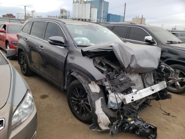 TOYOTA HIGHLANDER 2019 with VIN 5TDJZRFH4KS620040 - Photo from auction