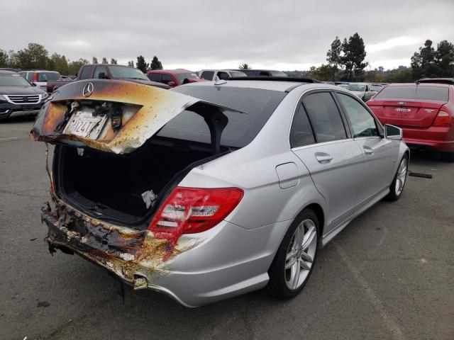 Photo 4 from auction – 2012 MERCEDES-BENZ C 250 with VIN WDDGF4HB5CA711577