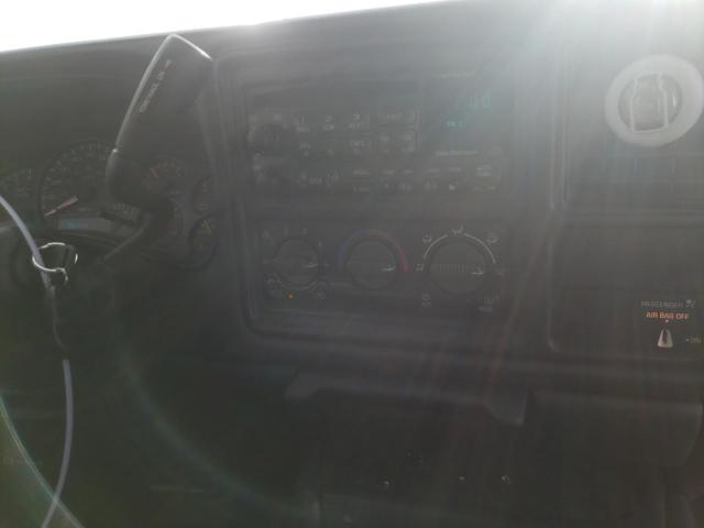 Photo 9 from auction – 2002 CHEVROLET silverado with VIN 2GCEC19T221357445
