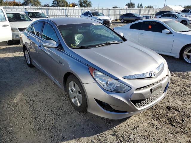 Photo 9 from auction – 2012 HYUNDAI SONATA HYB with VIN KMHEC4A45CA056600