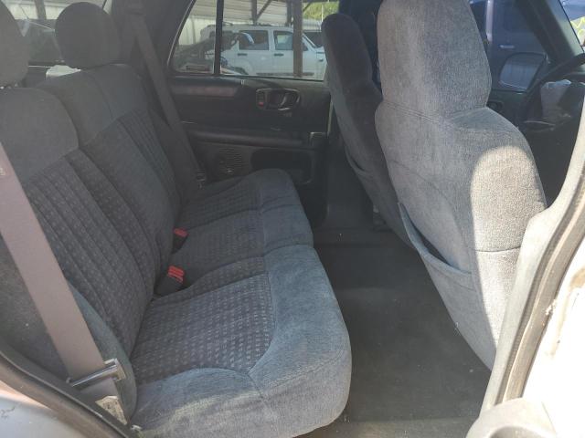 Photo 6 from auction – 1999 CHEVROLET BLAZER with VIN 1GNCS13W1X2111305