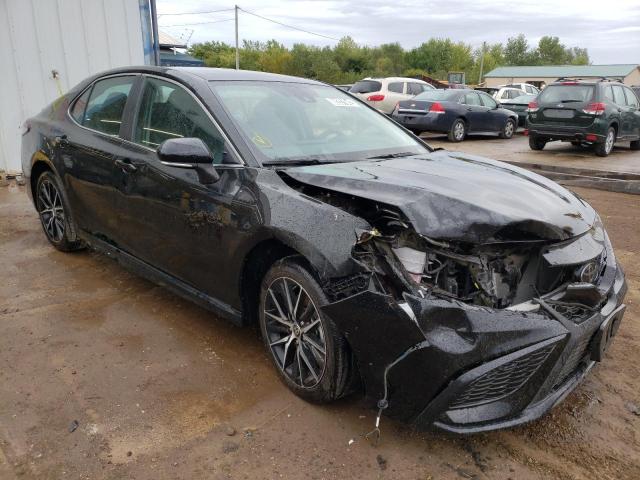 Photo 1 from auction – 2022 TOYOTA CAMRY SE with VIN 4T1G11AK2NU688449