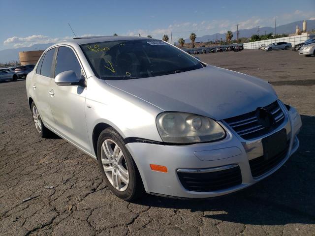 VOLKSWAGEN JETTA WOLF 2007 with VIN 3VWEG71K77M201683 - Photo from auction