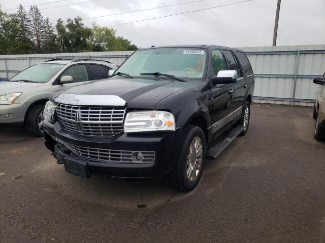 Photo 2 from auction – 2011 LINCOLN NAVIGATOR with VIN 5LMJJ2J51BEJ00260
