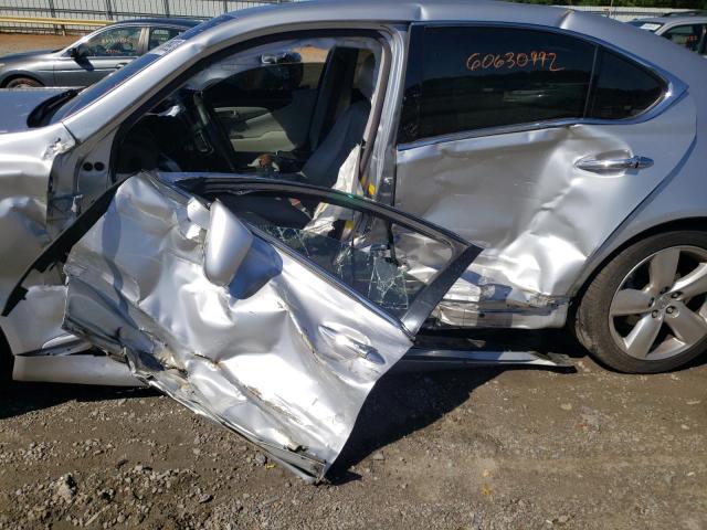 Photo 9 from auction – 2012 LEXUS LS 460 with VIN JTHBL5EF6C5109403