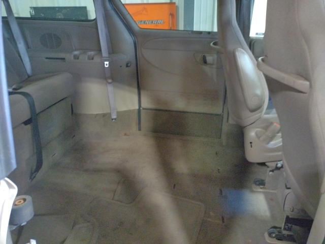 Photo 6 from auction – 2002 DODGE GRAND CARA with VIN 2B4GP44382R666213