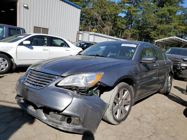 Photo 2 from auction – 2013 CHRYSLER 200 TOURIN with VIN 1C3CCBBB0DN714903